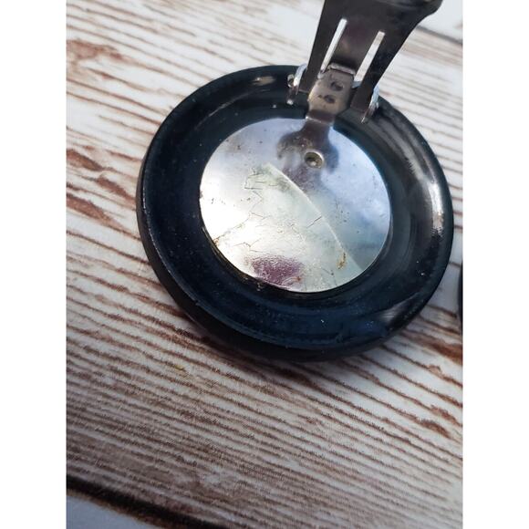 Vintage Clip On Earrings Large Circle Black & Grey Stunning Statement 1 & 1/8" - Picture 5 of 5